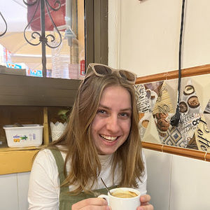 Meet your Posher, Megan